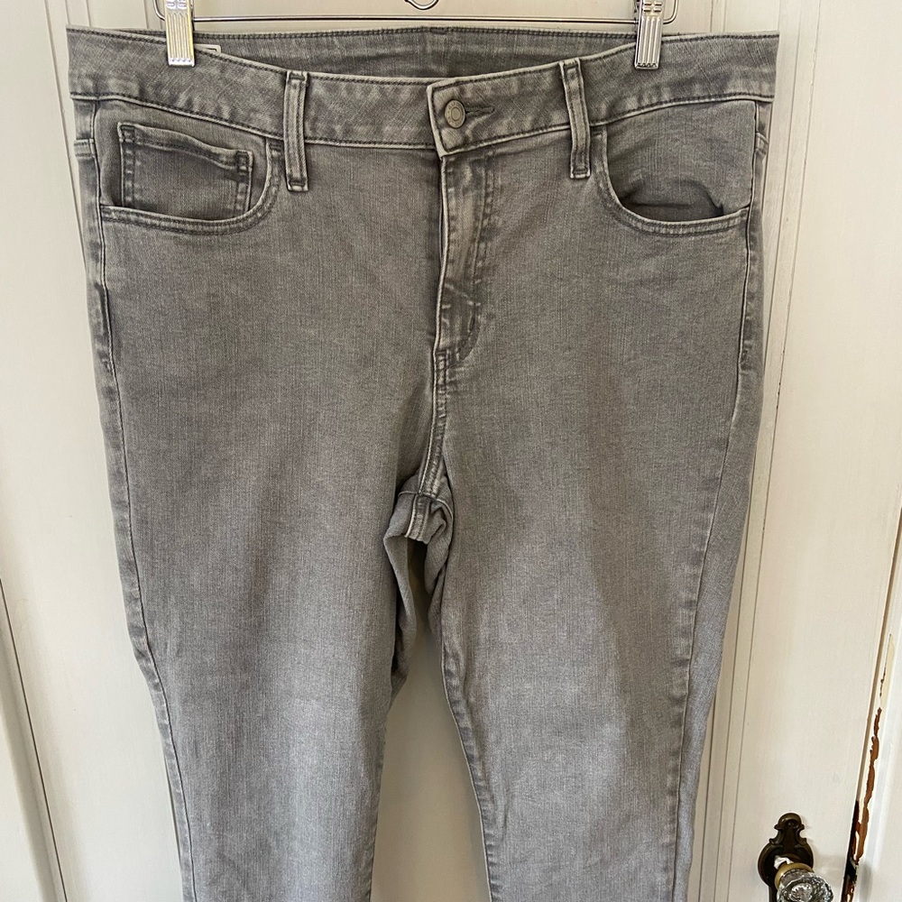GAP Universal Jegging Midrise Raw Hem 34R/18